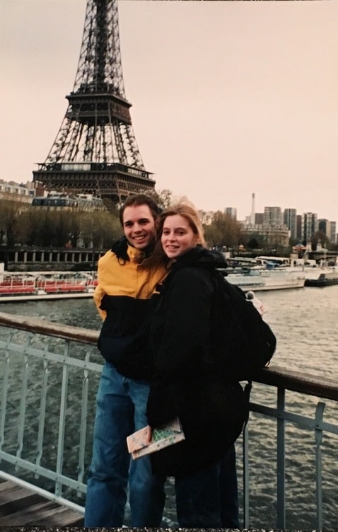 Brian and Susan in front of the Eieffel Tower